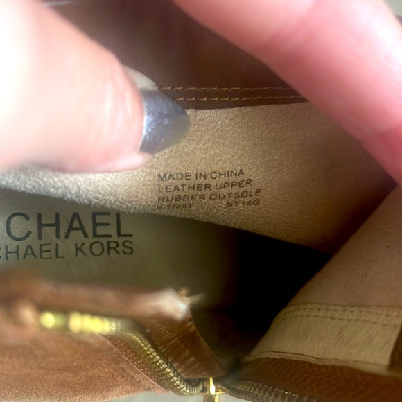 Leather suede, Michael Kors, ankle-length, booties. Size 6.5. High heel. - Picture 5 of 5